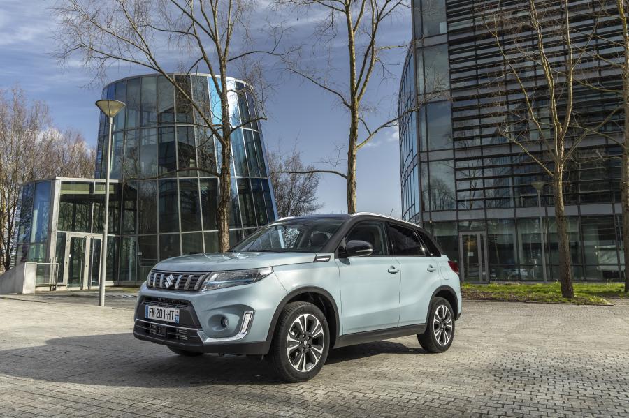  Suzuki Vitara Hybrid AllGrip 2020 года  (WW) (фото 5 из 30)
